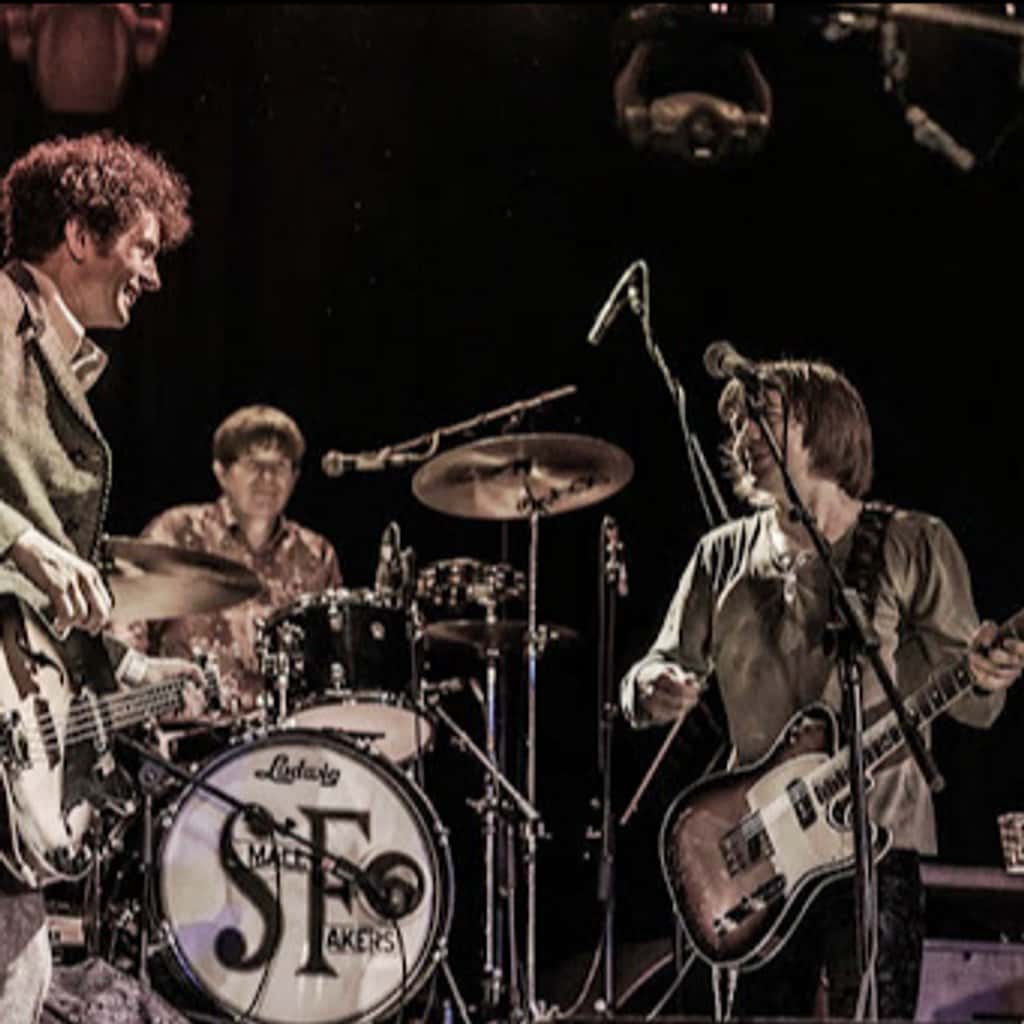 The Small Fakers
