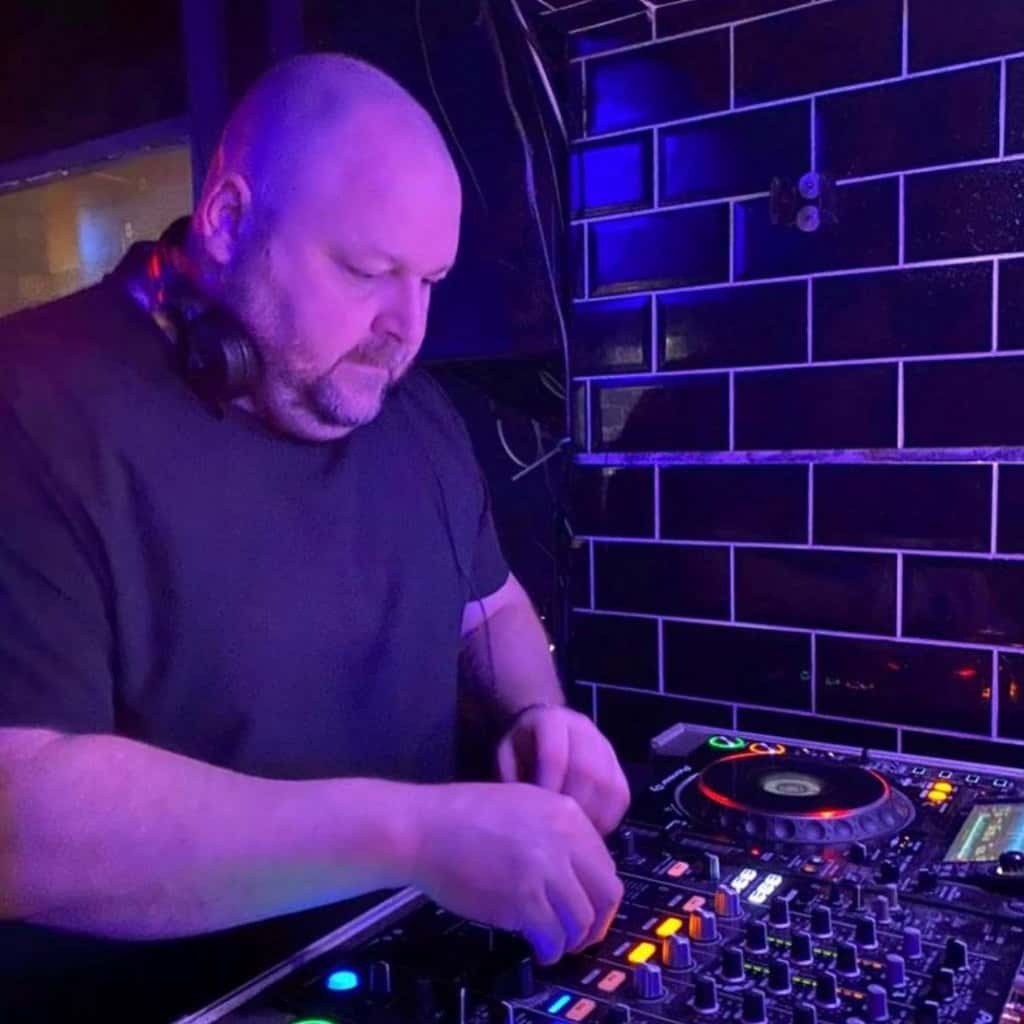 Dj John B