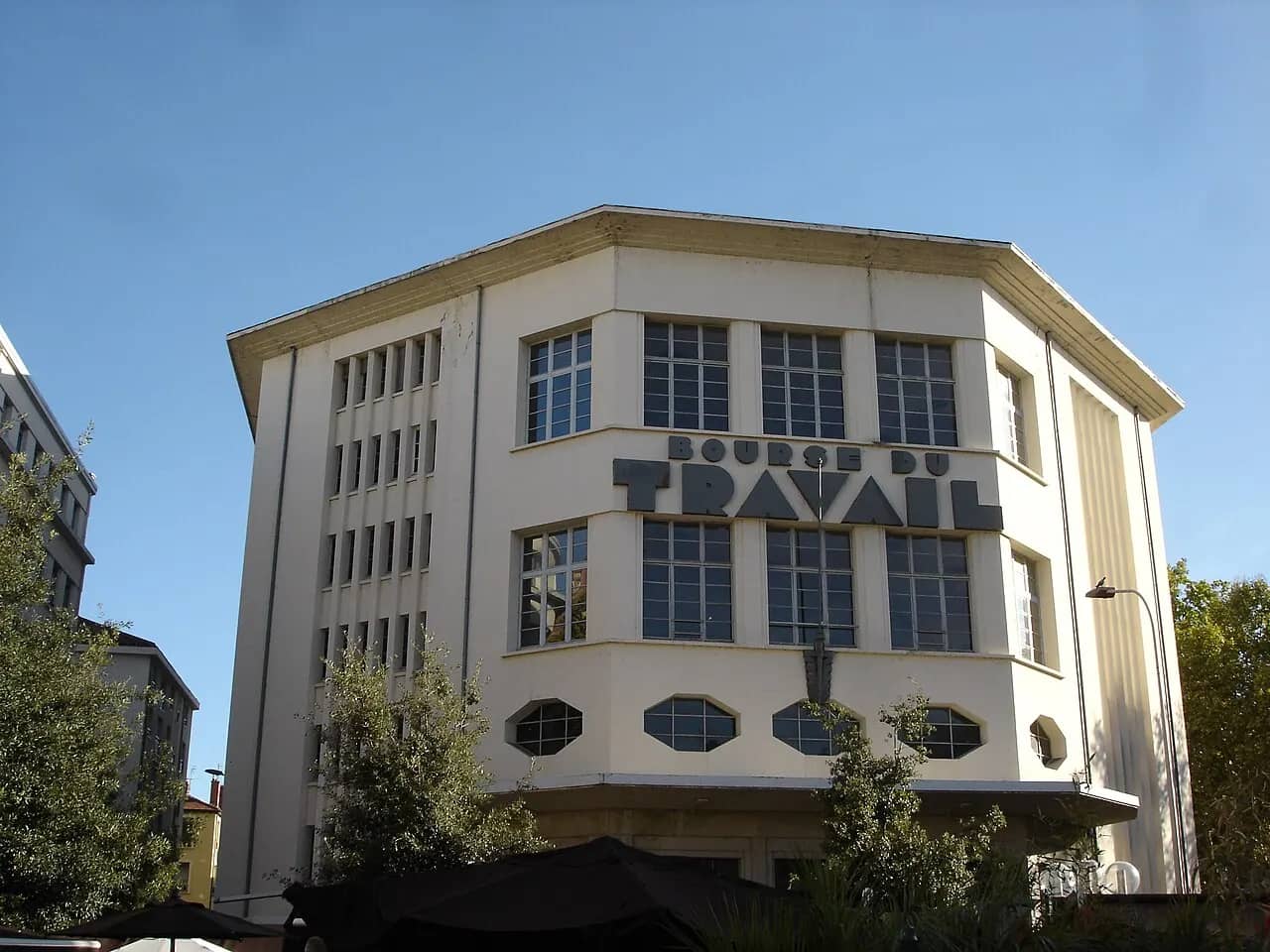 BOURSE DU TRAVAIL