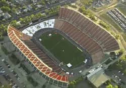 Commonwealth Stadium / Stade du Commonwealth
