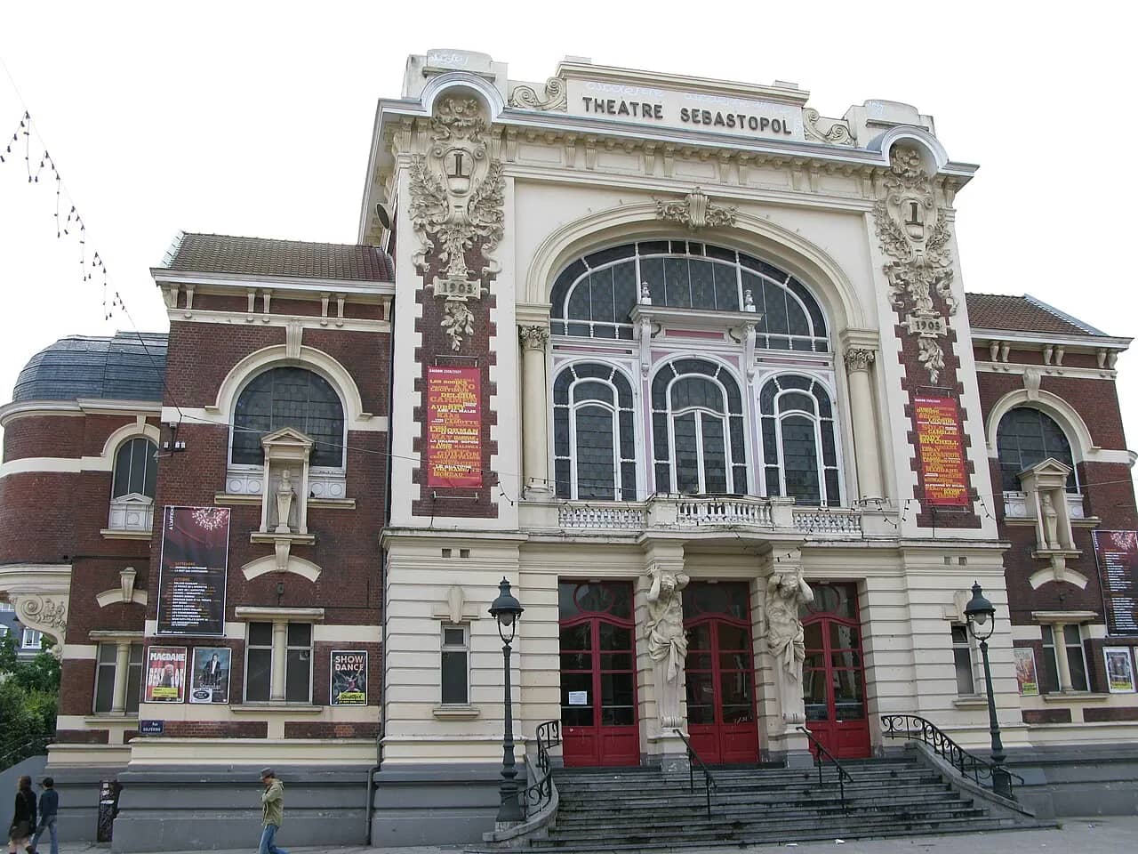THEATRE SEBASTOPOL