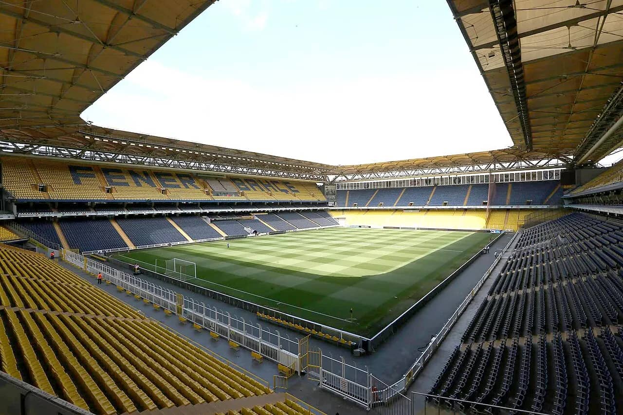 Şükrü Saracoğlu Stadyumu