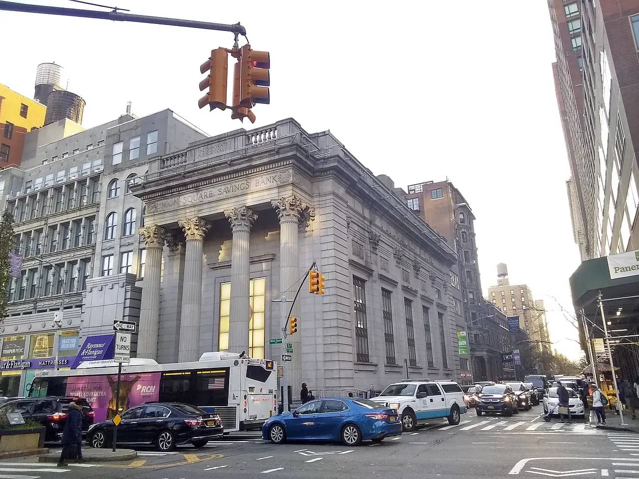 Daryl Roth Theatre
