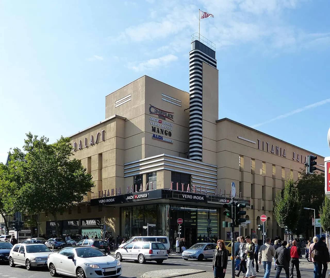 Titania-Palast