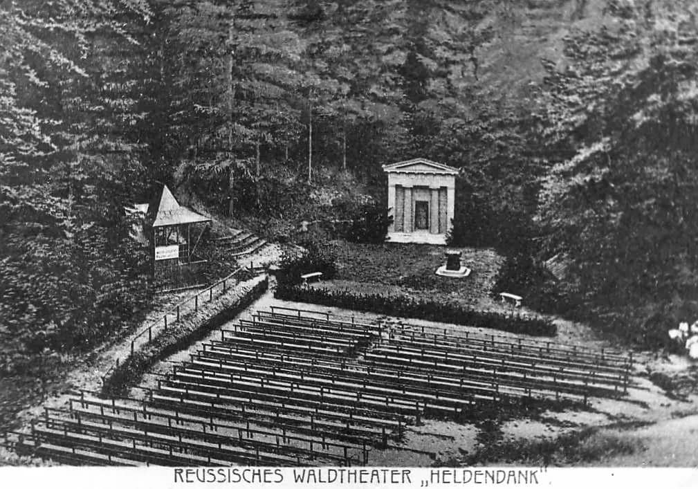 Reußisches Waldtheater Heldendank