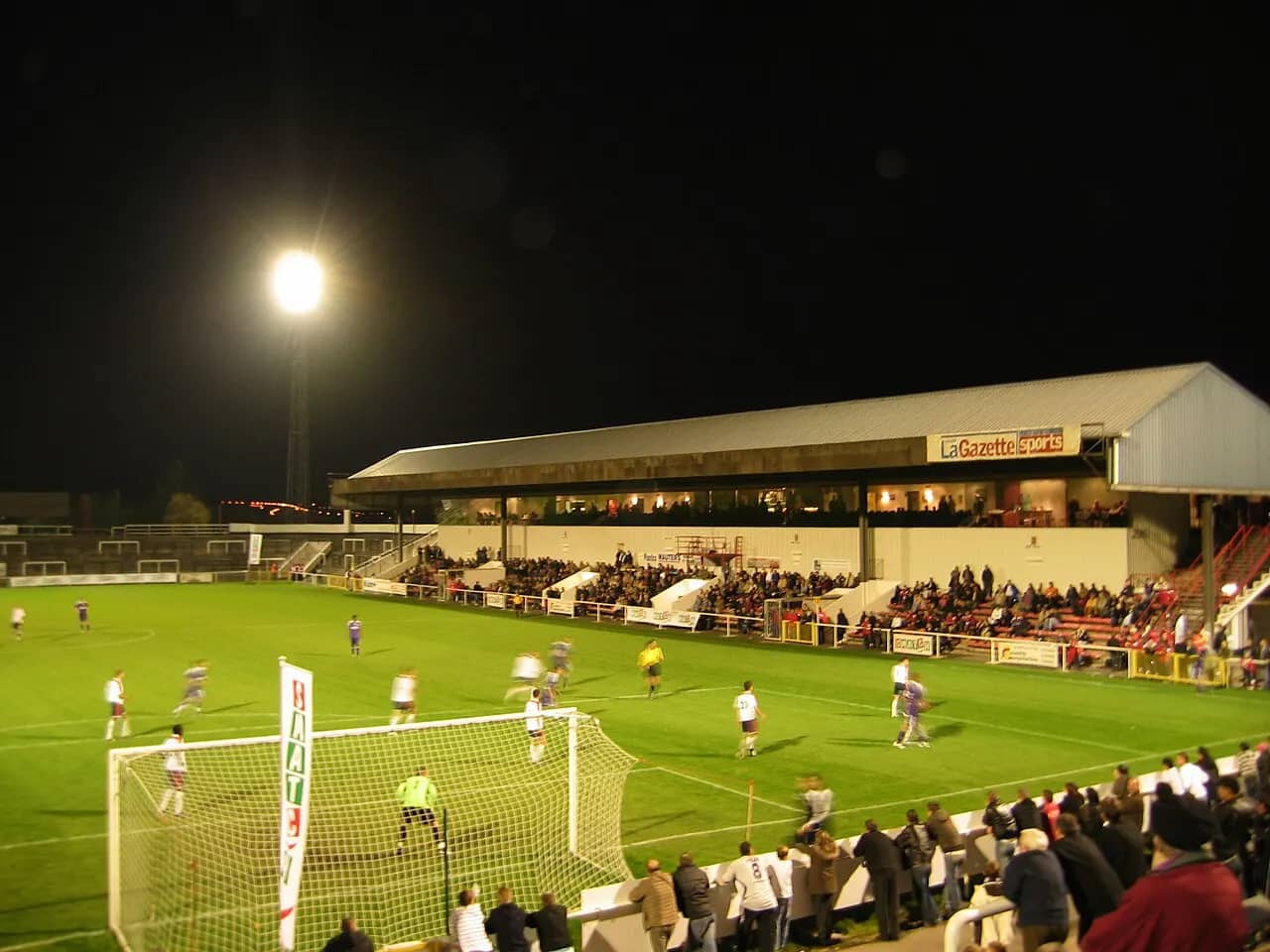 Stade de la Neuville