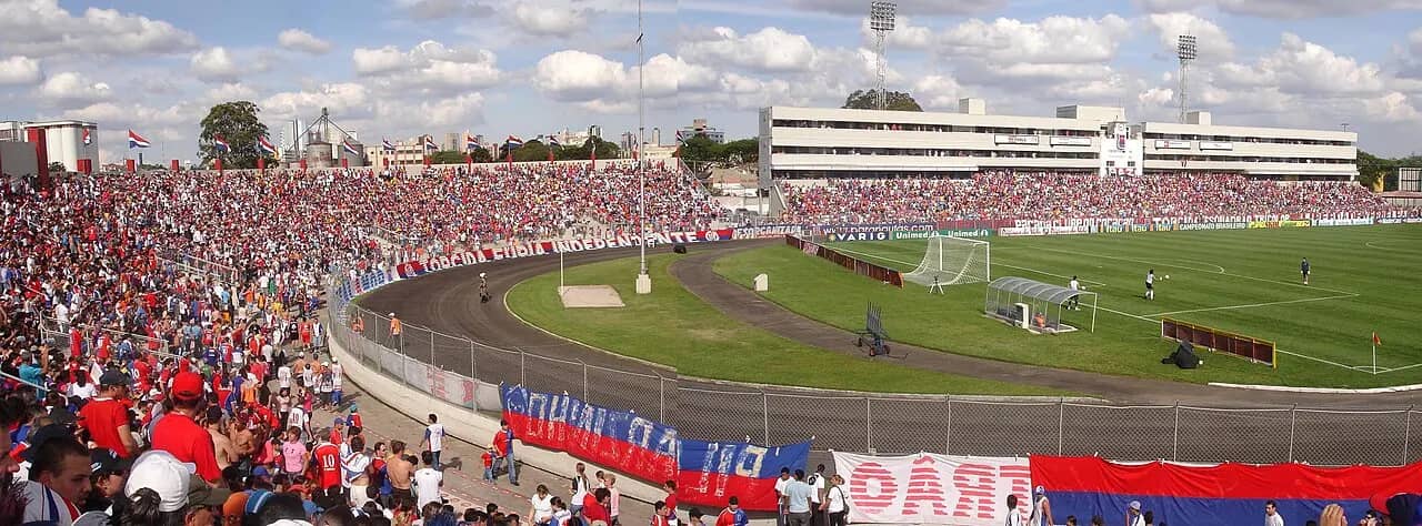 Estádio Durival Britto e Silva