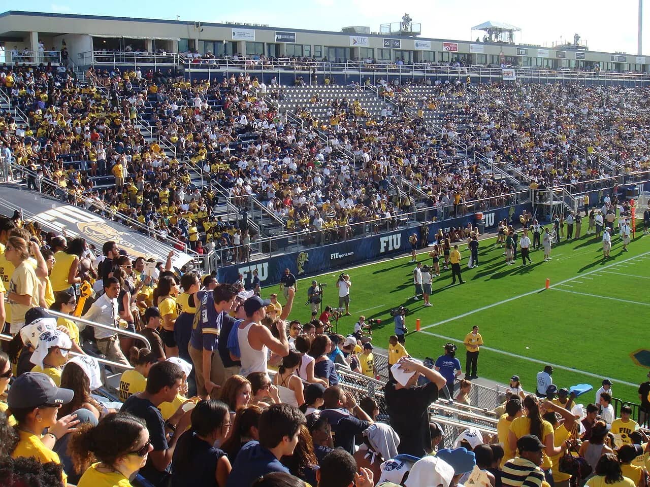 Pitbull Stadium