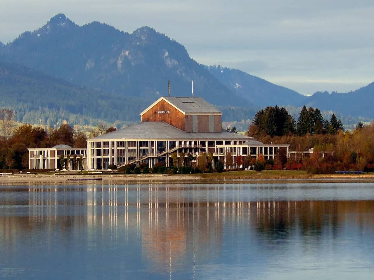Festspielhaus Neuschwanstein
