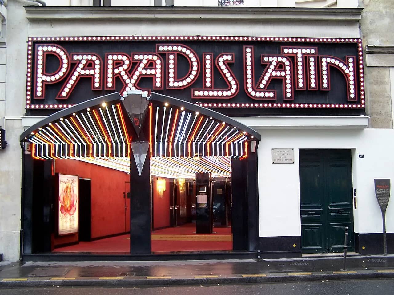 PARADIS LATIN