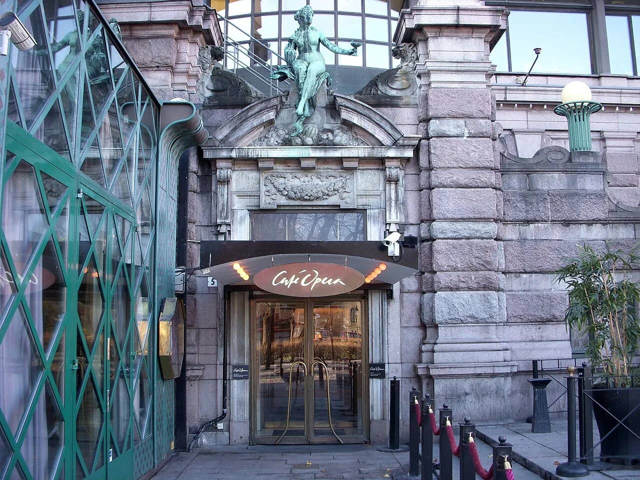 Café Opera