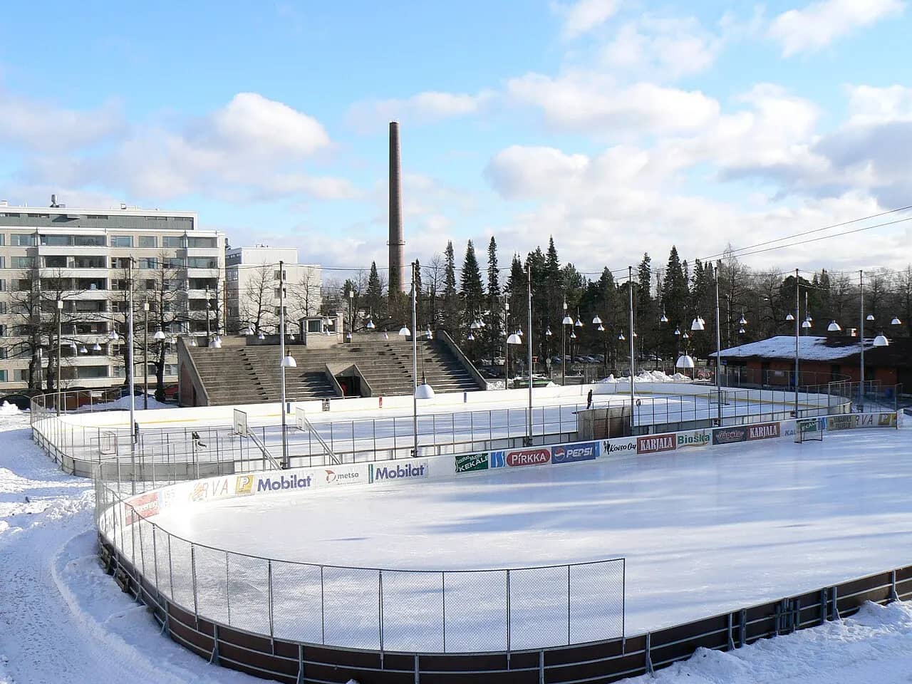 Koulukadun kenttä