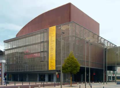 THEATRE LA COUPOLE