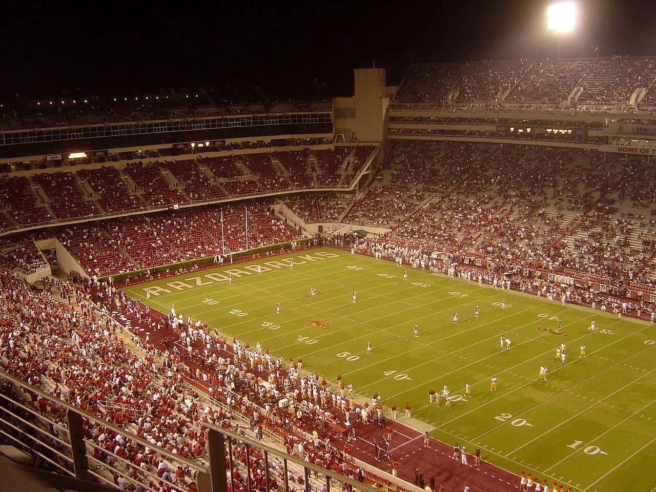Donald W. Reynolds Razorback Stadium