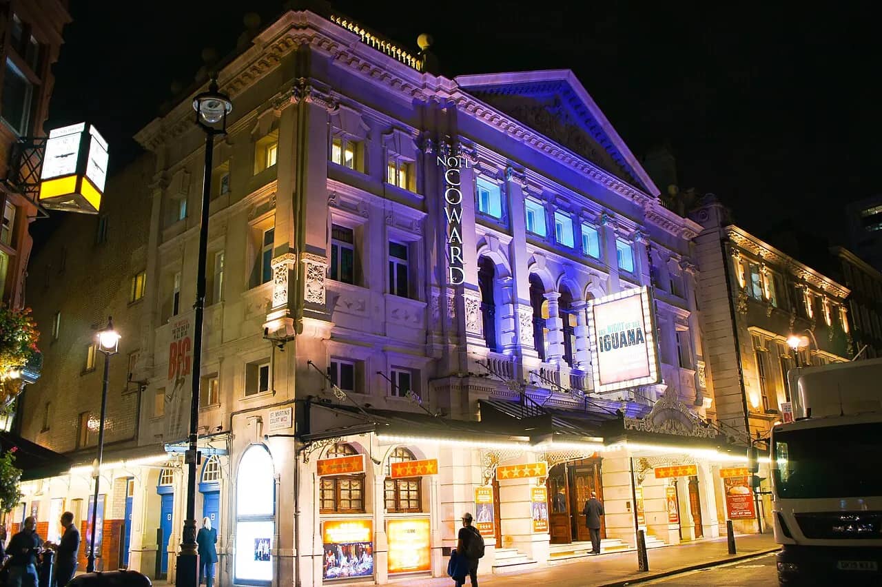 Noel Coward Theatre