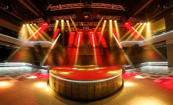 Plánek sálu – Lucerna Music Bar