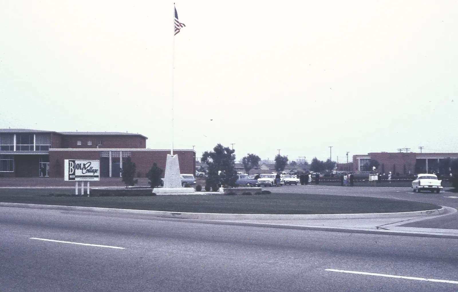 The Outsiders - La Mirada