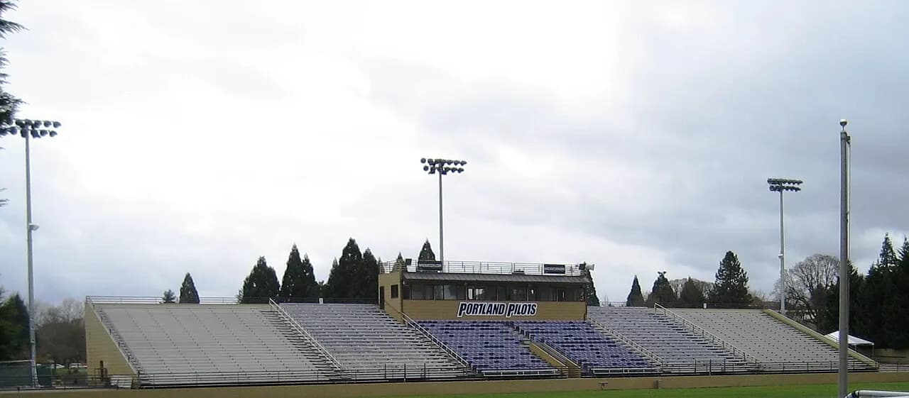 Santa Clara Broncos at Portland Pilots Mens Soccer
