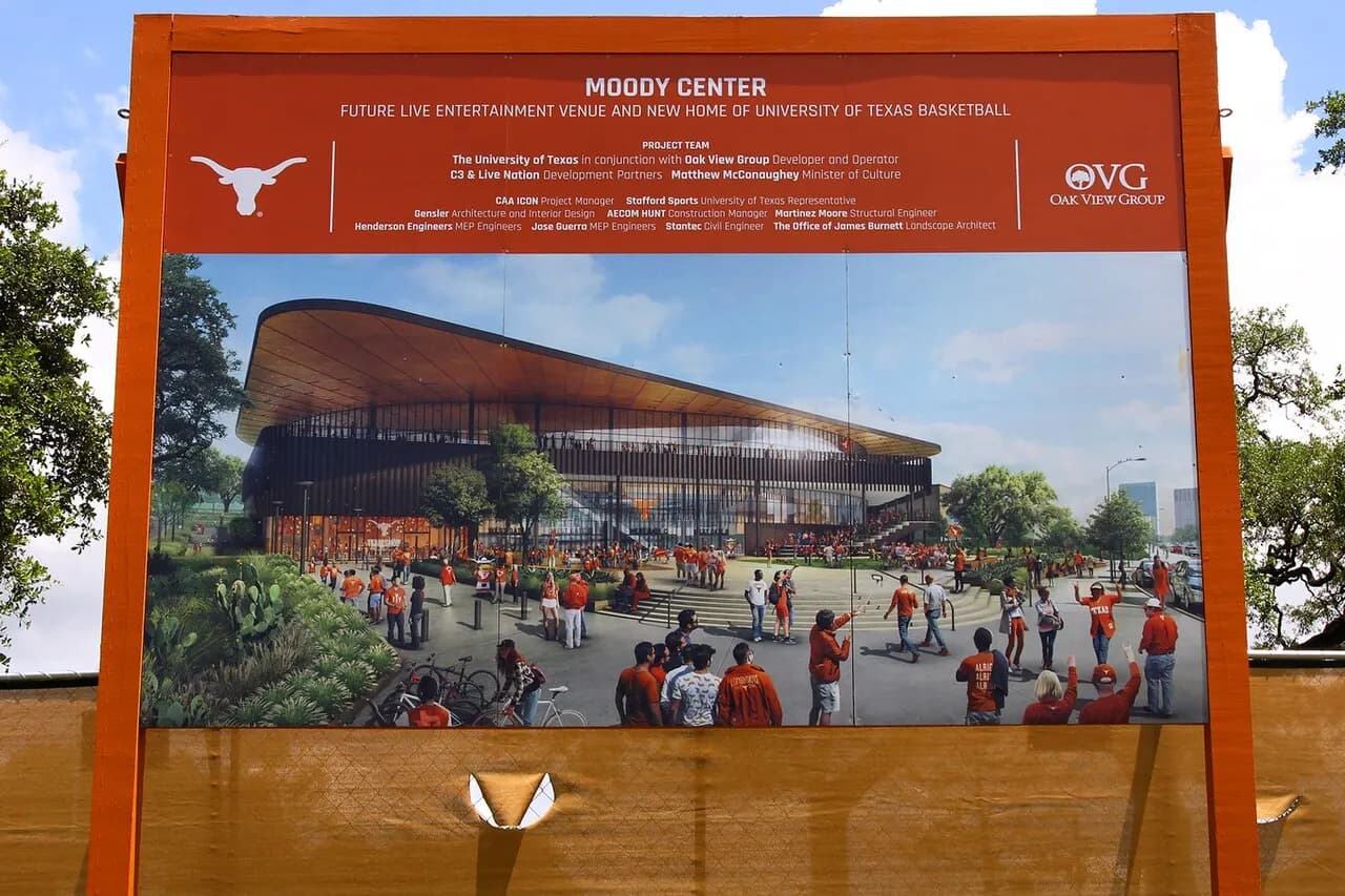 Florida Gators at Texas Longhorns Womens Basketball