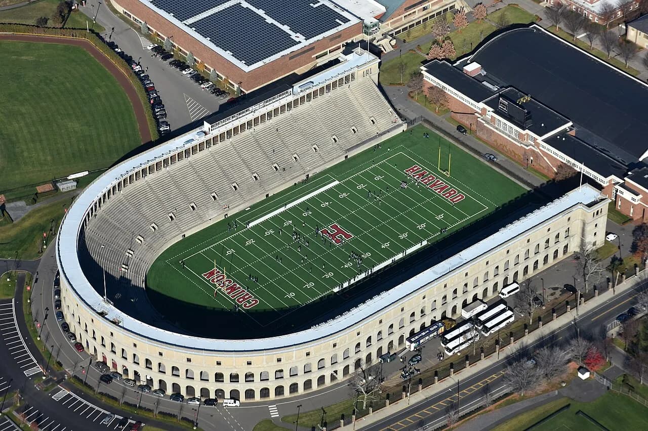 Holy Cross Crusaders at Harvard Crimson Football