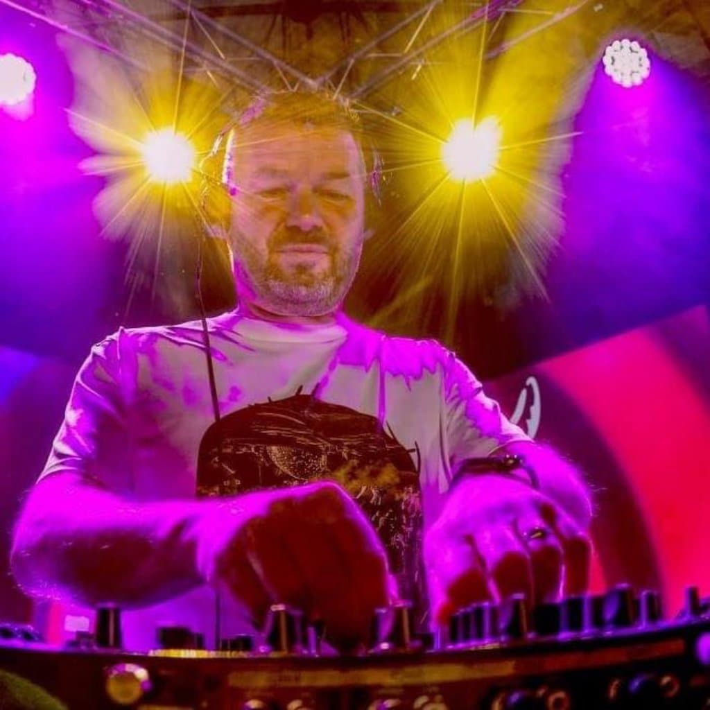 DJ Scott Mackay
