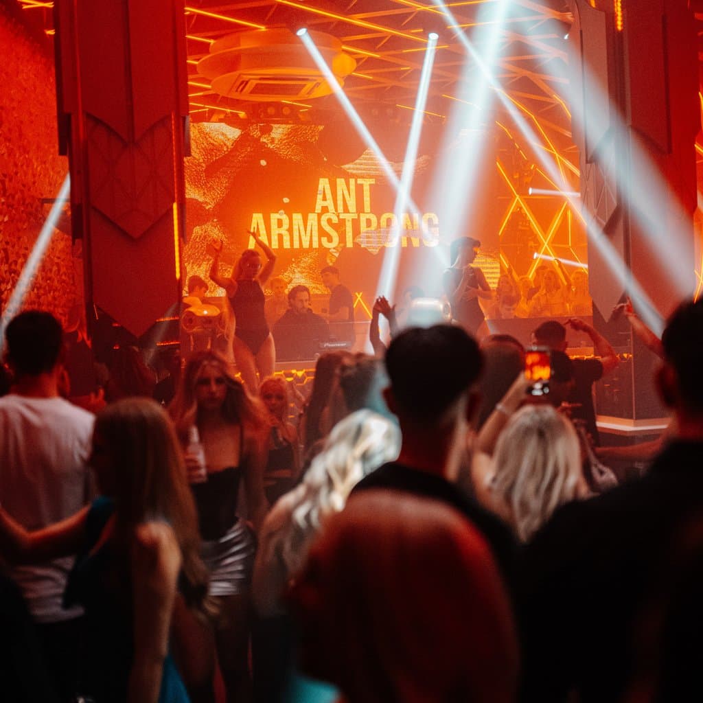 Ant Armstrong (Liverpool)