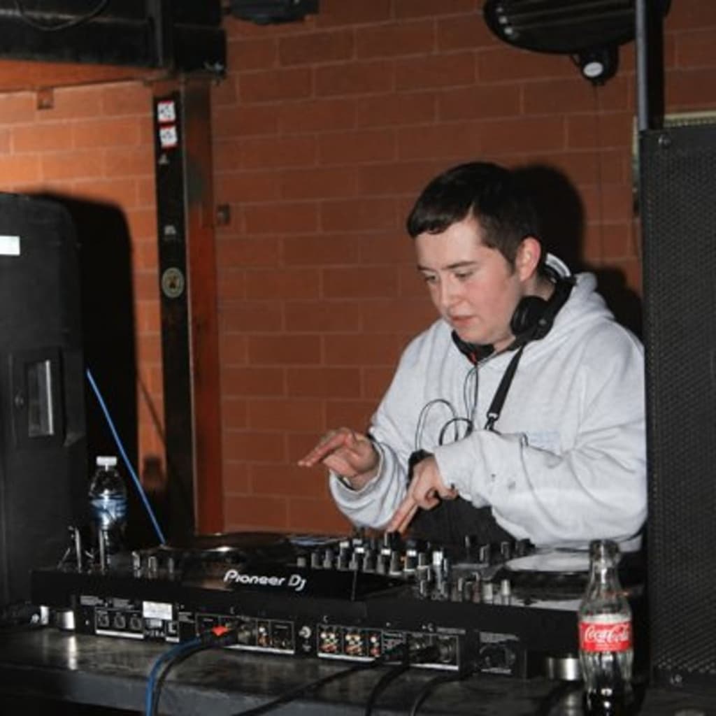 DJ RNB (LC)