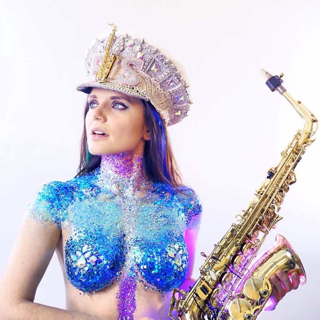 Ellie Sax presents Ibiza Anthems Live