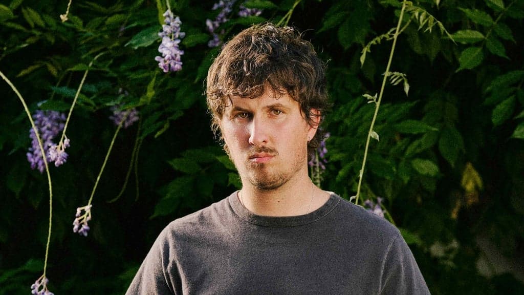 Arthur Hill - Arthway Around the World Tour