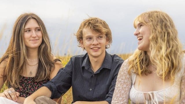 The Cody Sisters