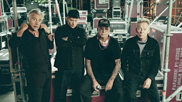 Sex Pistols & Frank Carter