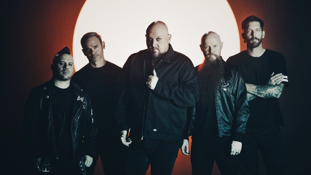 Atreyu with Special Guest Aurorawave