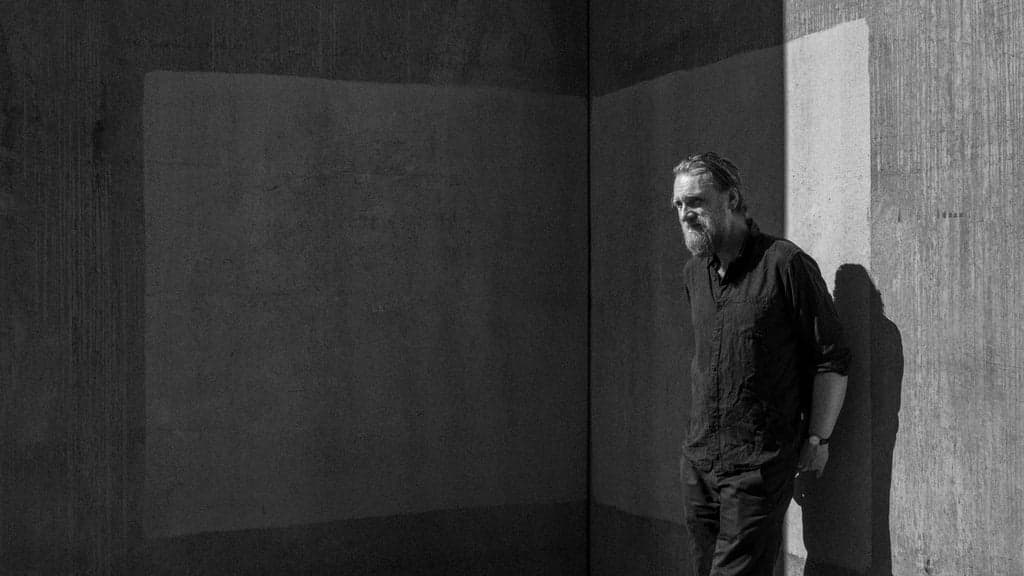 Dirty Old Town og NKA pres: Erlend Ropstad med band