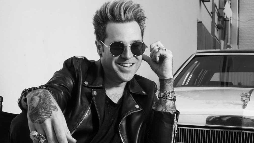 Ryan Cabrera *2oth Anniversary Tour* Performing At the Halftime Sports