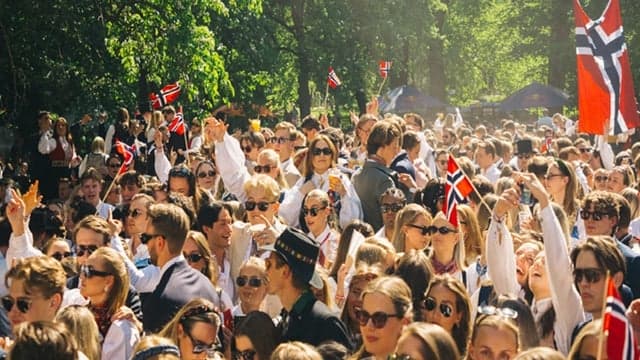 17. mai i Lille Slottsparken