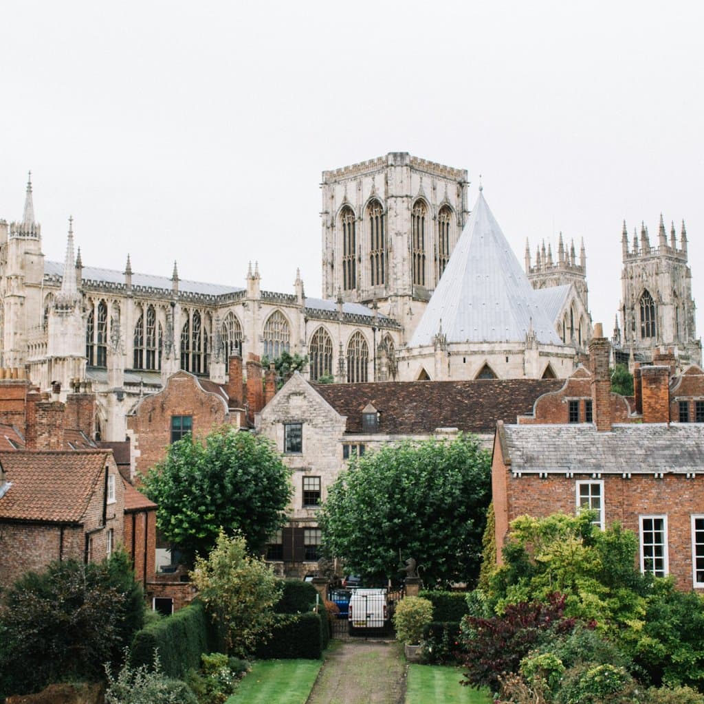 Bury St Edmunds Highlights Audio Tour: Historic Landmarks