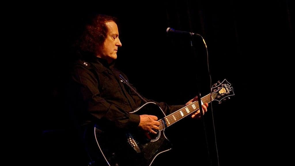 Tommy James and The Shondells