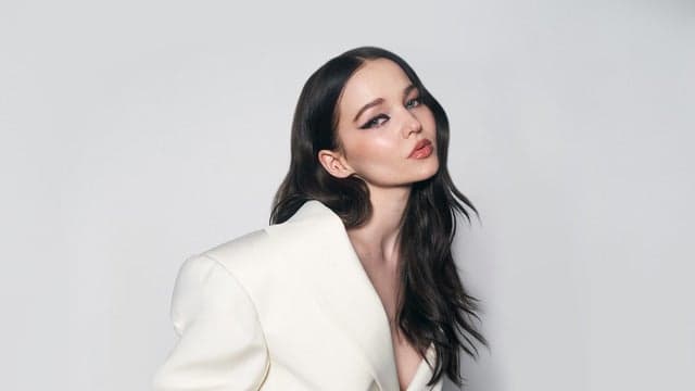 Dove Cameron